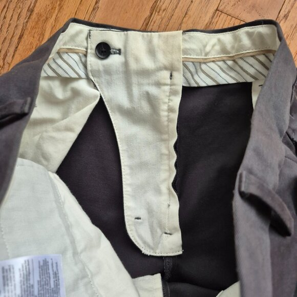 Banana Republic Aiden Slim Fit Chino Pants Charcoal 34" x 36" - Picture 10 of 15